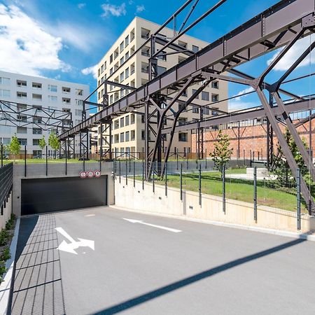 Bright 2Br - 7Th Floor, Balcony, Free Parking By Gravity Prague Apartment ภายนอก รูปภาพ