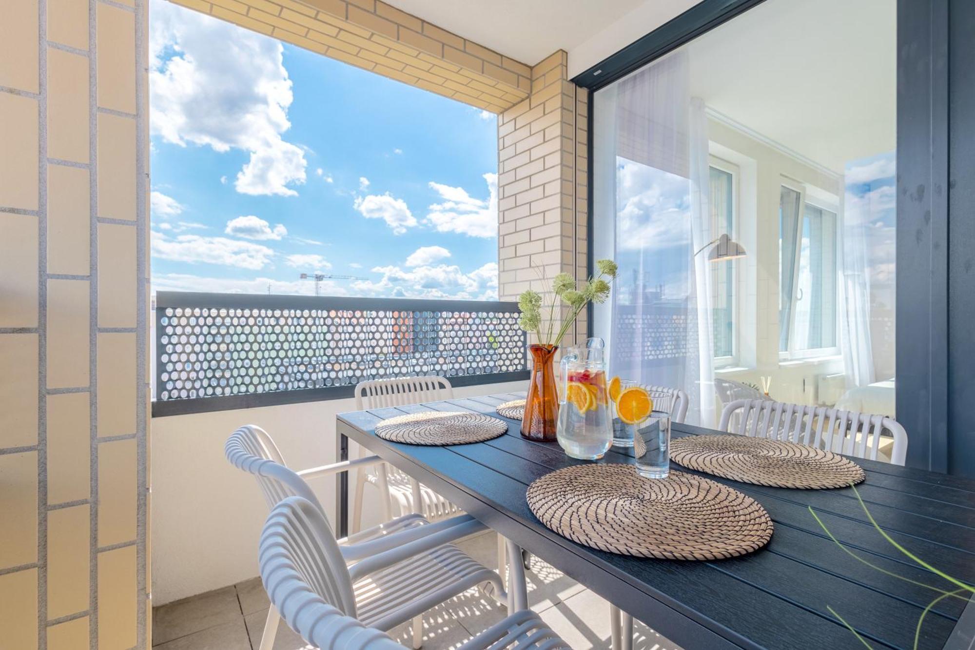 Bright 2Br - 7Th Floor, Balcony, Free Parking By Gravity Prague Apartment ภายนอก รูปภาพ